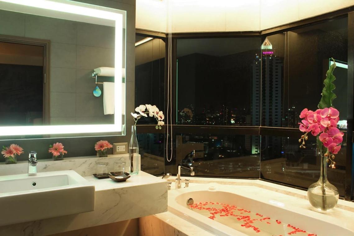 Grand Diamond Suites Hotel Bangkok Exteriér fotografie